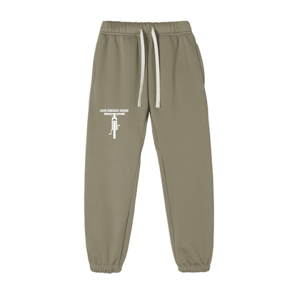 mountain bike,sweatpants