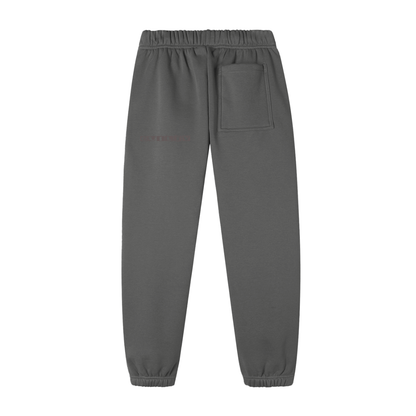 mountain bike,sweatpants